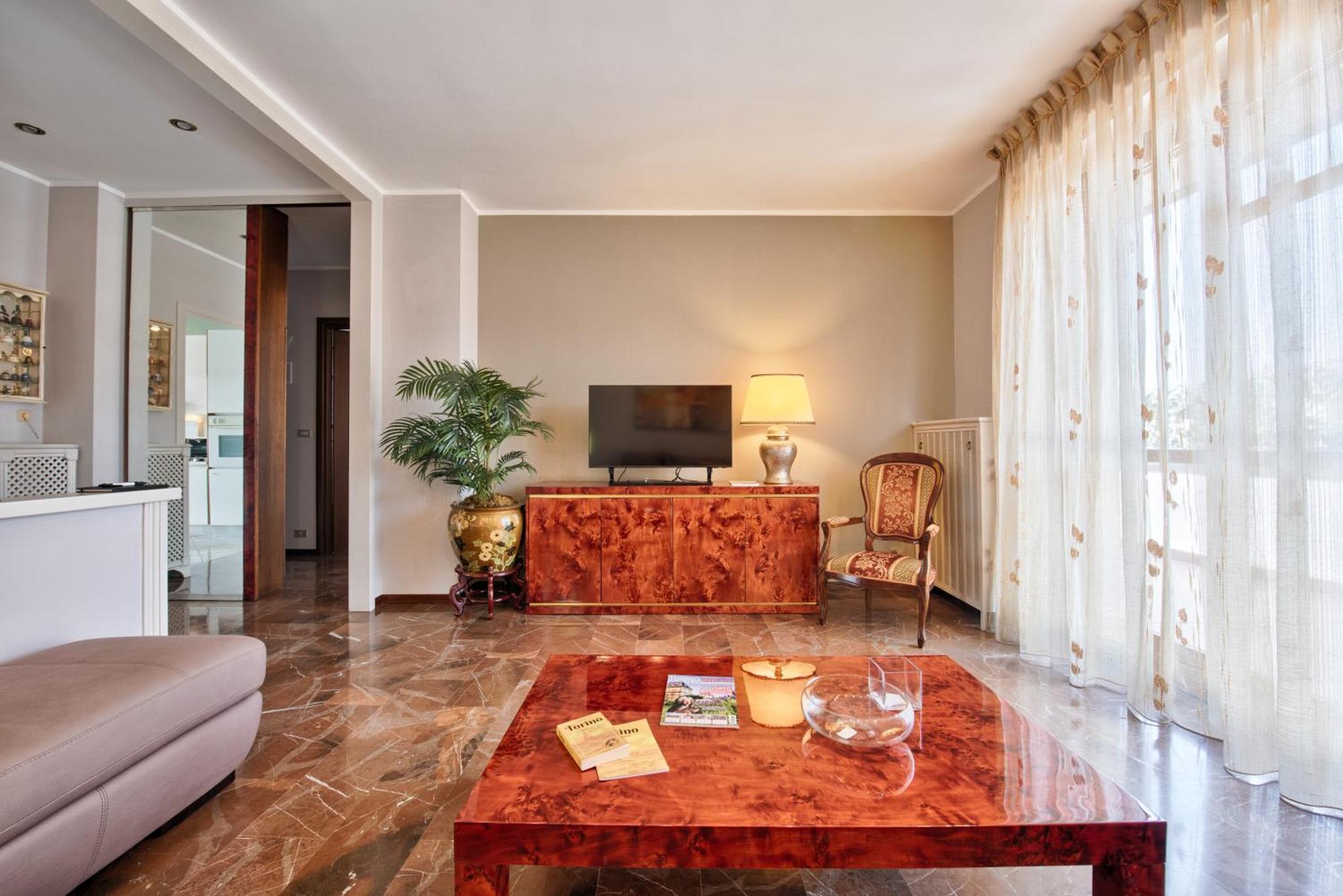 La Stellata By Apartments To Art Turin Ngoại thất bức ảnh