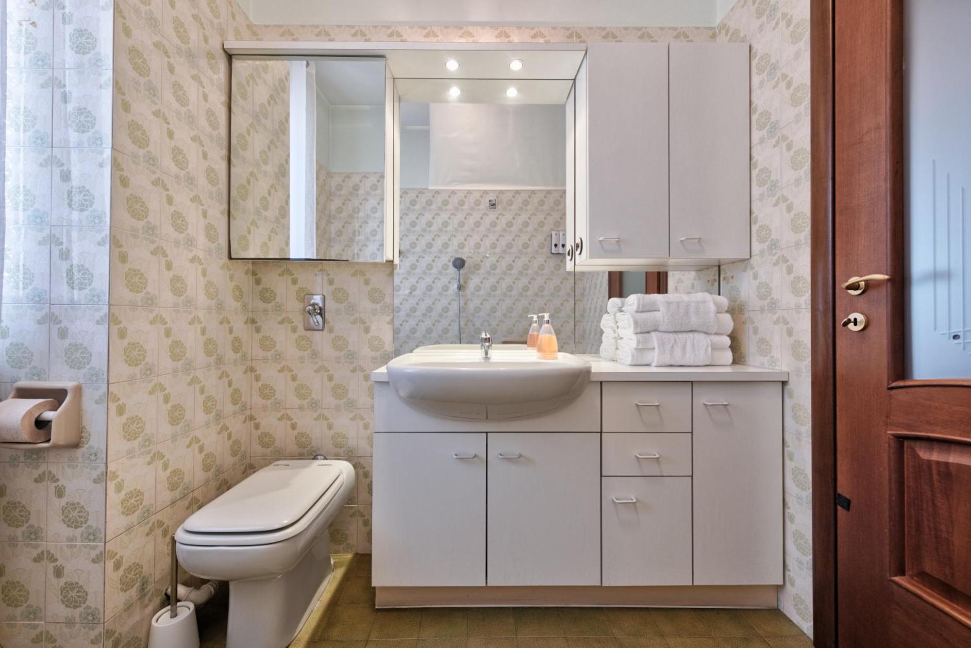La Stellata By Apartments To Art Turin Ngoại thất bức ảnh