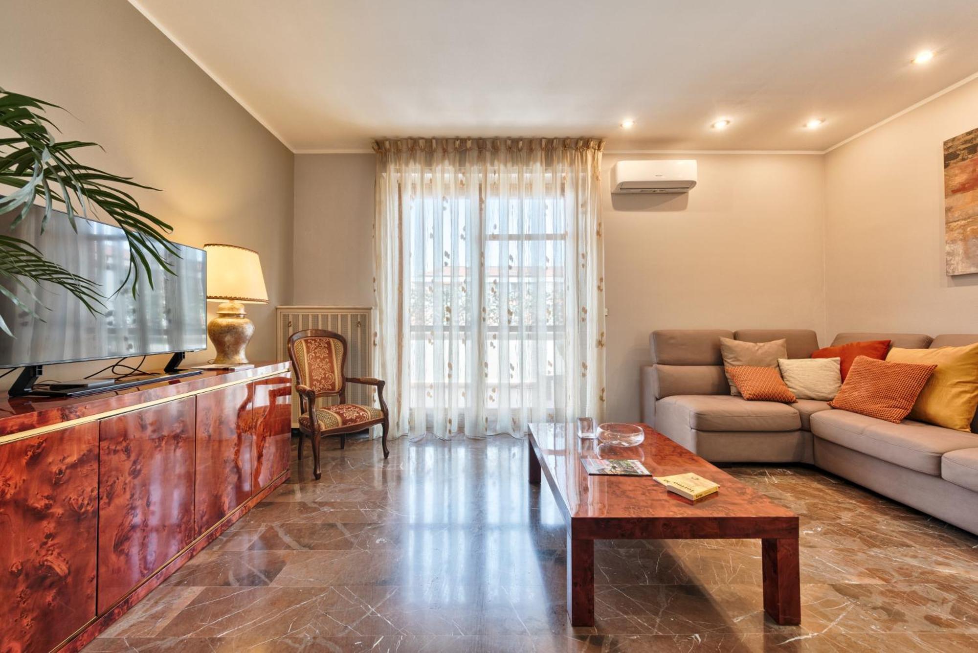 La Stellata By Apartments To Art Turin Ngoại thất bức ảnh